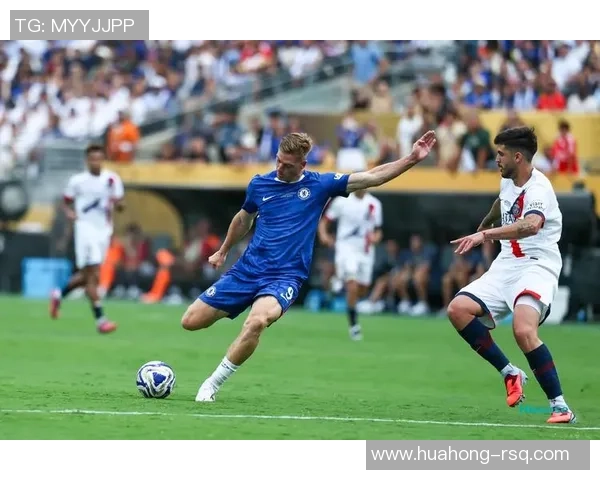 足球明星与猪的奇妙联系揭示了运动员背后的趣味与生活哲学